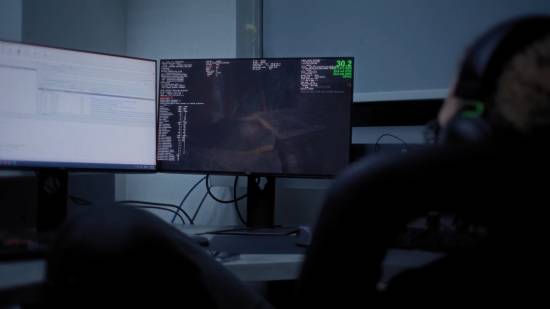 数毛社拆解《地铁2039》!自研擎重制光追 目前仅30帧